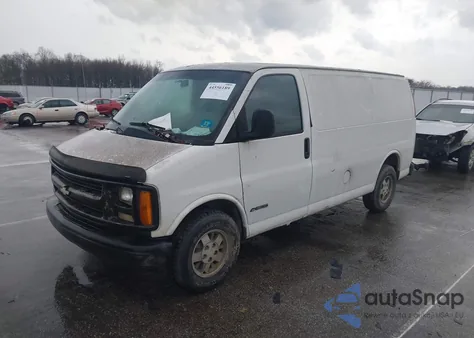 1999 Chevrolet Express from USA, damaged, VIN 1GCFG15W8X1034698